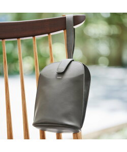 ySALE^50%OFFzFARO Calma Pouch Shell t@[ zE|[`EP[X |[` ubN bhyz