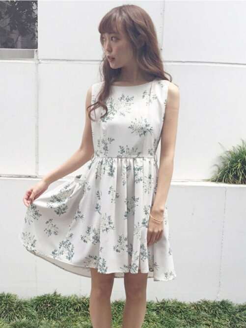 Dazzlin Se シックブーケワンピース Rakuten Fashion 楽天ファッション 旧楽天ブランドアベニュー F643