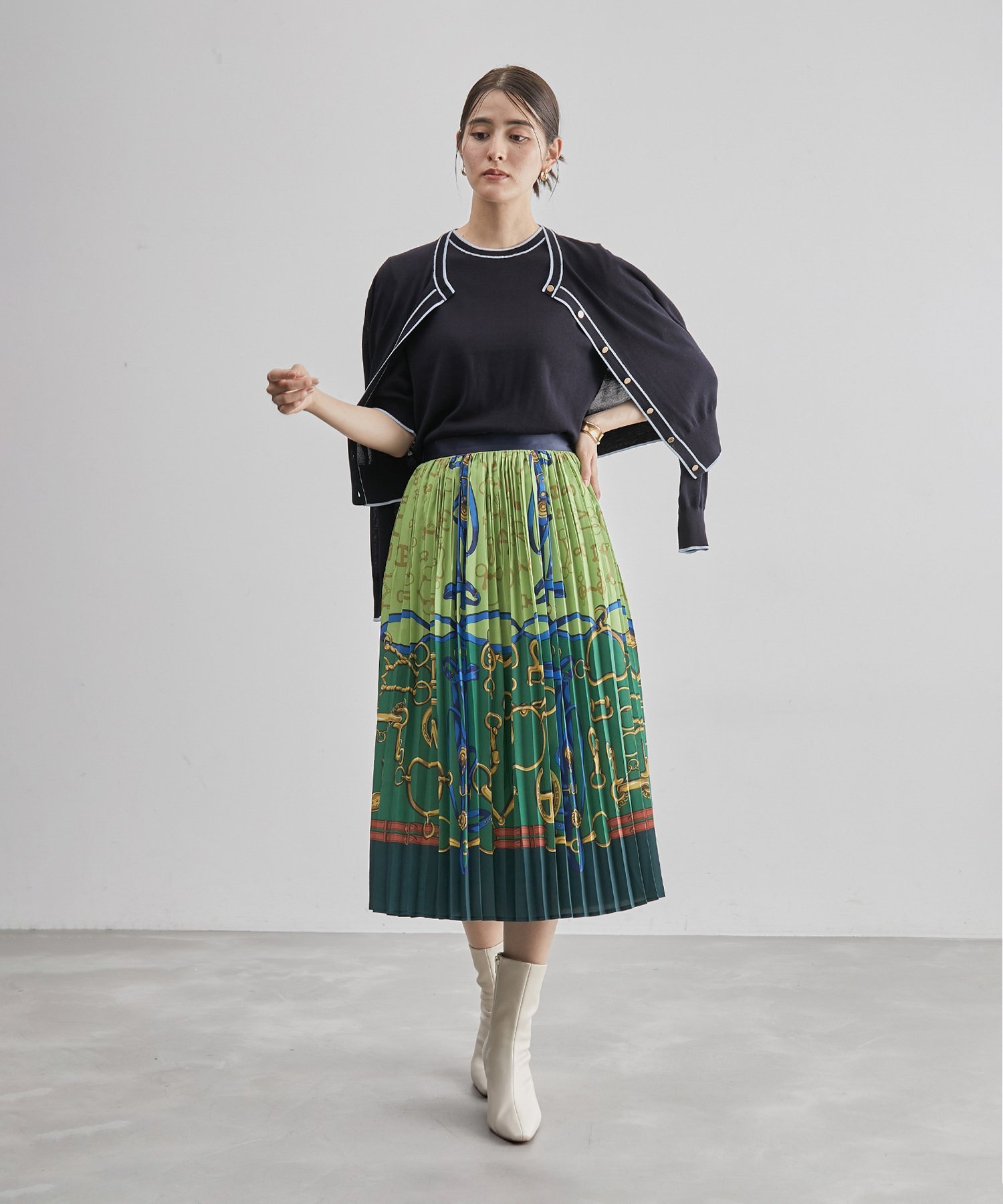 ROPE'｜ヴィンテージスカーフ柄プリーツスカート | Rakuten Fashion