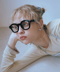 SMELLY Cht[_eKl X[ t@bVG Kl x[W ubN