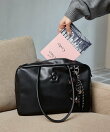チャーム 付 デイジー 型押し レザレット スクエア ボストン バッグ 限定展開