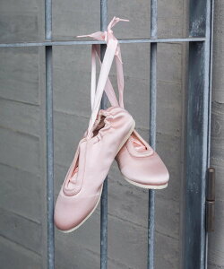 ySALE^77%OFFzEVOL yyʕБ141gE_炩zyʃ[XAbvXj[J[ C[{ V[YEC Xj[J[ Vo[ uE sN