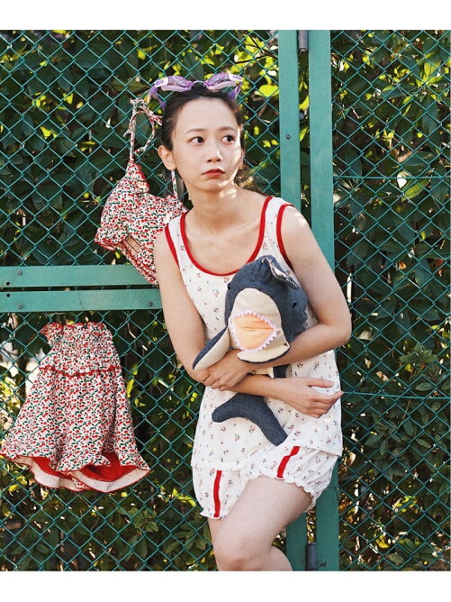 Une Nana Cool Commune Products 三戸なつめさんコラボ カップ付きタンクトップ Rakuten Fashion 楽天ファッション 旧楽天ブランドアベニュー Cx8666 Une Nana Cool Commune Products 三戸なつめさんコラボ カップ付きタンクトップ Rakuten Fashion 楽天ファッション 旧楽天ブランドアベニュー Cx8666