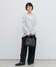 深Vレースドッキングオーバーニット