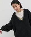 深Vレースドッキングオーバーニット