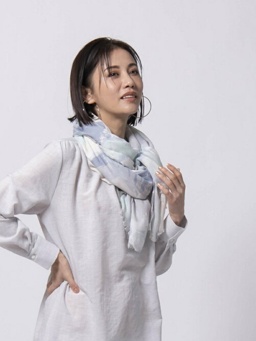 Lautreamont ペイント柄の大判ストール Rakuten Fashion 楽天ファッション 旧楽天ブランドアベニュー Cf1679