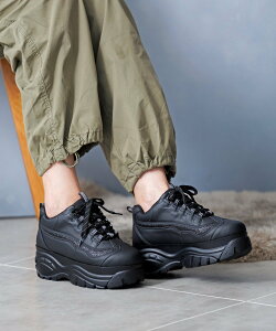 attagirl ꃌ[XAbvXj[J[ A^K[ V[YEC Xj[J[ zCg Vo[ ubN