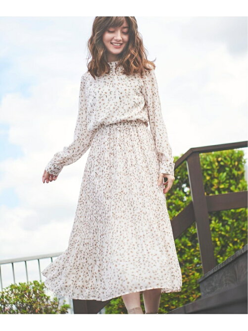 Noela 小花プリントワンピース Rakuten Fashion 楽天ファッション 旧楽天ブランドアベニュー Bw1690