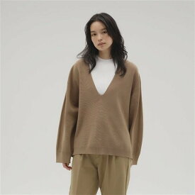 New Balance MET24 Knit V Neck Pullover ニューバランス トップス その他のトップス【送料無料】