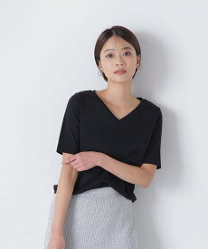 NATURAL BEAUTY BASIC ベーシックTシリーズ Vネック ナチュラルビューティベーシック トップス カットソー・Tシャツ ブラック グレー ホワイト