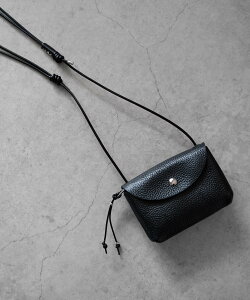 SENTI SHRINK LEATHER NECKWALLET �V�������N���U�[�l�b�N�E�H���b�g �R���|�W�b�g ���z�E�|�[�`�E�P�[�X ���̑��̍��z�E�|�[�`�E�P�[�X �u���b�N�y���������z