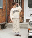 ベロアクシュイージースカート