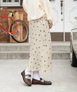 ベロアクシュイージースカート