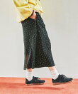 ベロアクシュイージースカート