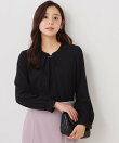 【手洗い可/日本製】ネックアクセ付きブラウス