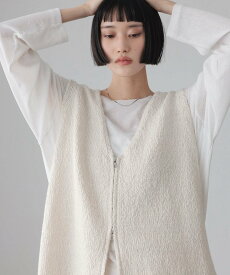 【SALE／20%OFF】LOWRYS FARM ラメスラブZIPベスト ローリーズファーム トップス ベスト・ジレ グレー ホワイト ブラウン ブルー【送料無料】