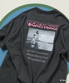 【SALE／41%OFF】FREAK'S STORE DISNEY/ディズニー/ミッキーマウス /モノクロ バックプリント クルーネック Tシャツ/Scene 【限定展開】 フリークスストア トップス カットソー・Tシャツ ブラック ブラウン ホワイト グレー