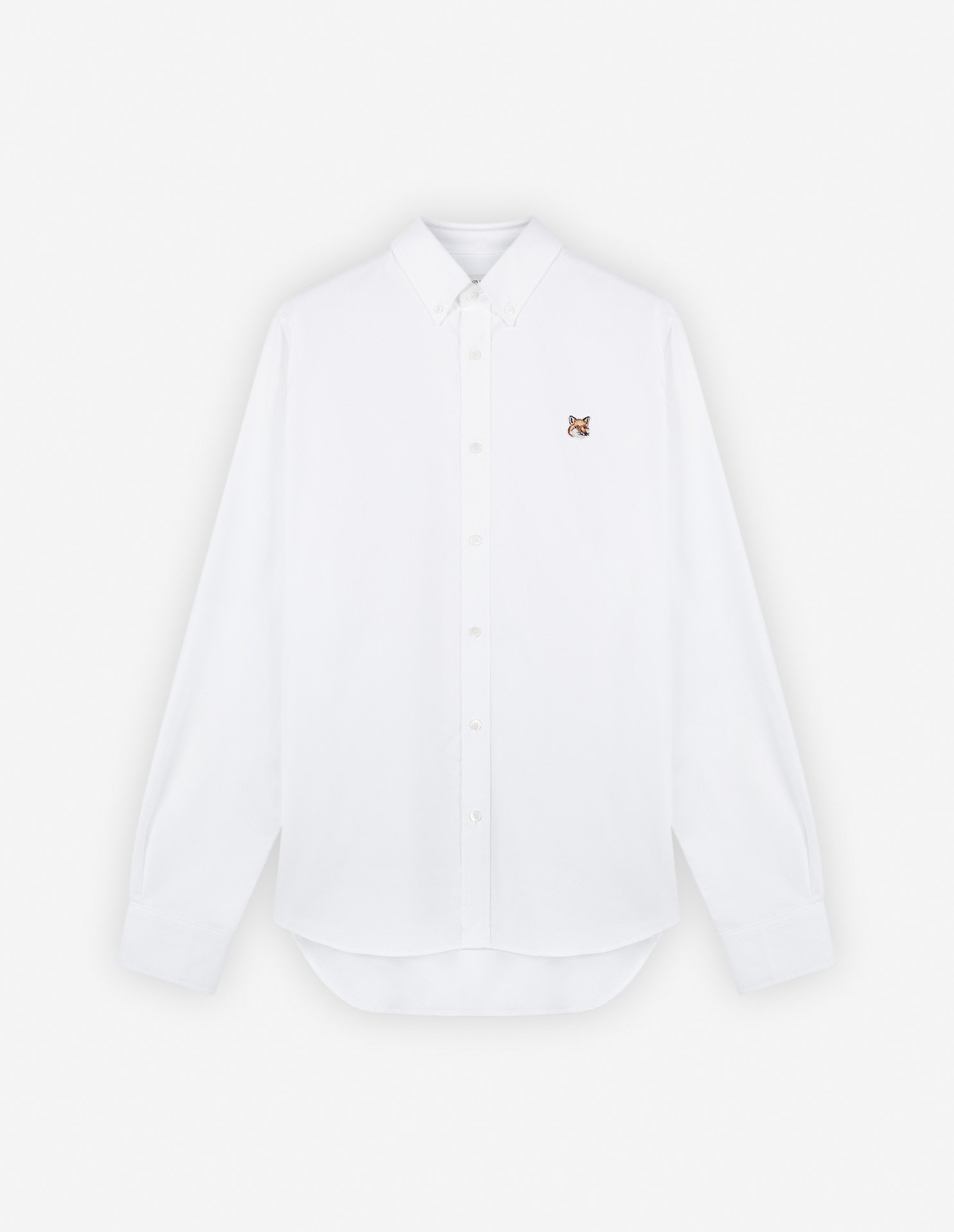 MAISON KITSUNE/(M)BUTTON DOWN CLASSIC SHIRT WITH INSTITUTIONAL FOX HEAD PATCH IN OXFORD