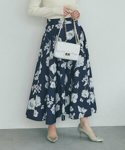 La boutique BonBon �y����i�Ȃ��ԕ��z�ԕ��v�����g�T�[�L�����[�X�J�[�g ���u�e�B�b�N�{���{�� �X�J�[�g �����O�E�}�L�V�X�J�[�g �u���[ �z���C�g �l�C�r�[�y���������z