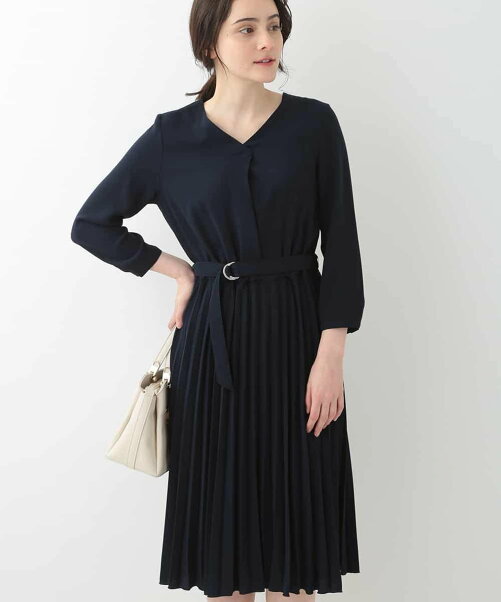 Ofuon Vネックプリーツワンピース Rakuten Fashion 楽天ファッション 旧楽天ブランドアベニュー R