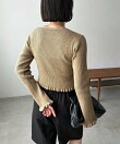 ニュアンスボタンフリルカーディガン