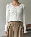 ニュアンスボタンフリルカーディガン