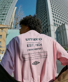 【SALE／41%OFF】UMBRO 別注 UMBRO バックプリントクルーネックTシャツ/プリントT/ユニセックス【限定展開】 25SS フリークスストア トップス カットソー・Tシャツ ホワイト グレー ブラック ピンク