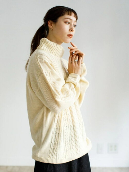 Koe タートルネックケーブルニット Rakuten Fashion 楽天ファッション 旧楽天ブランドアベニュー Bx5761