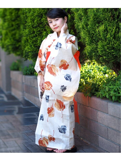 Utatane ニコアンティーク K ニコアンティーク 子供浴衣 4点セット オレンジのホオズキ Rakuten Fashion 楽天 ファッション 旧楽天ブランドアベニュー 4763