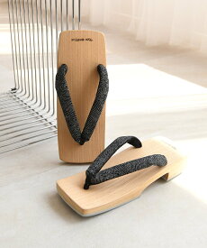 Nico@ntique ニコアンティーク 高級桐下駄 青海波 メンズ Lサイズ 右近 白木 ウタタネ 着物・浴衣・和装小物 和装小物 ベージュ【送料無料】