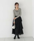 <a/mie>ロゴ刺繍リブニット