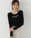<a/mie>ロゴ刺繍リブニット