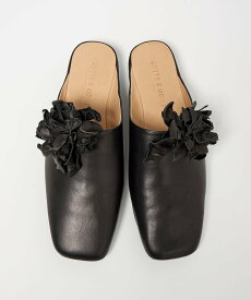 【SALE／50%OFF】ODETTE E ODILE コサージュミュール フラット10 オデット エ オディール シューズ・靴 パンプス ブラック ホワイト【送料無料】