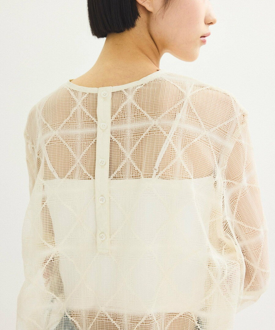 【SALE/70%OFF】ADAM ET ROPE' FEMME スクエアレースプルオーバー アダムエロペ トップス カットソー・Tシャツ ベージュ ブラック レッド【送料無料】 - メイン画像 11