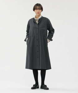 MARGARET HOWELL LIGHT FLANNEL DRESS }[KbgEnEG s[XEhX ̑̃s[XEhX ubNyz