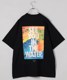 MAGIC NUMBER SEE YOU IN THE WATER ART by Cooga Supacat/ シーユーインザウォーター フリークスストア トップス カットソー・Tシャツ ホワイト ブラック【送料無料】