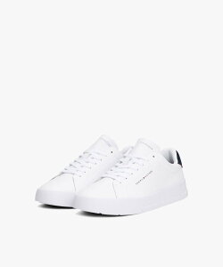 TOMMY HILFIGER R[gU[fBe[Xj[J[ g~[qtBK[ V[YEC Xj[J[ zCgyz