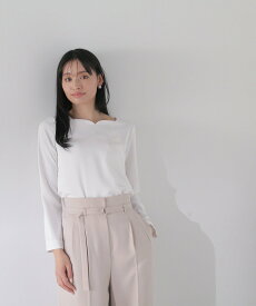 【SALE／30%OFF】NATURAL BEAUTY BASIC スクエアハートネックブラウス 24SS ナチュラルビューティベーシック トップス シャツ・ブラウス ピンク ホワイト ベージュ【送料無料】