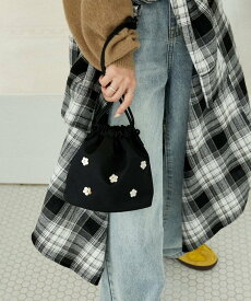 MARY QUANT フラワースタッズ ナイロン 巾着バッグ 限定展開 25AW フリークスストア バッグ ショルダーバッグ ブラック ベージュ グリーン【送料無料】