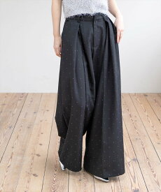 【SALE／38%OFF】clear 【低身長対応／サイズ展開あり】タックデザインワイドパンツ[オフィスカジュアル 着回し抜群 大人] クリア パンツ その他のパンツ グレー ブラック