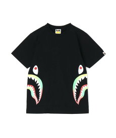 A BATHING APE (M)GRADATION SIDE SHARK TEE ア ベイシング エイプ トップス カットソー・Tシャツ ブラック ホワイト【送料無料】