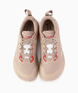 and wander Altra × and wander EXPERIENCE WILD 3+ �A���h�����_�[ �V���[�Y�E�C ���̑��̃V���[�Y�E�C �l�C�r�[ �x�[�W���y���������z