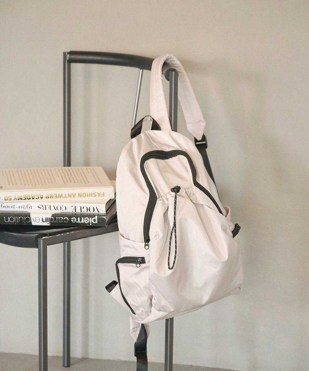 【SALE/20%OFF】BEAUTY&YOUTH UNITED ARROWS ドロストポケット リュック ビューティー&ユース ユナイテッドアローズ バッグ リュック・バックパック グレー ブラック ブラウン ネイビー【送料無料】 - メイン画像 2