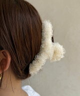 Thevon. 【heilly】チュールヘアクリップ ゼヴォン アクセサリー・腕時計 その他のアクセサリー・腕時計