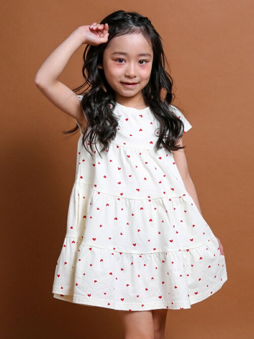 Bebe Online Store ハート柄 プリント ティアード 天竺 ワンピース 80 130cm Rakuten Fashion 楽天ファッション 旧楽天ブランドアベニュー Cp55