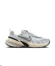 【NIKE(ナイキ)】 ウィメンズ V2K ラン