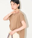 フレンチスリーブTシャツ/ タック入りTシャツ