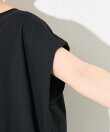 フレンチスリーブTシャツ/ タック入りTシャツ