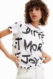 【SALE／50%OFF】Desigual Manifestoテキスト Tシャツ デシグアル トップス カットソー・Tシャツ ブラック ホワイト
