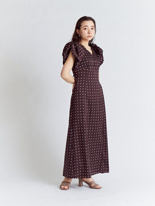 Snidel Sustainableギャザーパフスリーブドットワンピース Rakuten Fashion 楽天ファッション 旧楽天ブランドアベニュー Cw2865